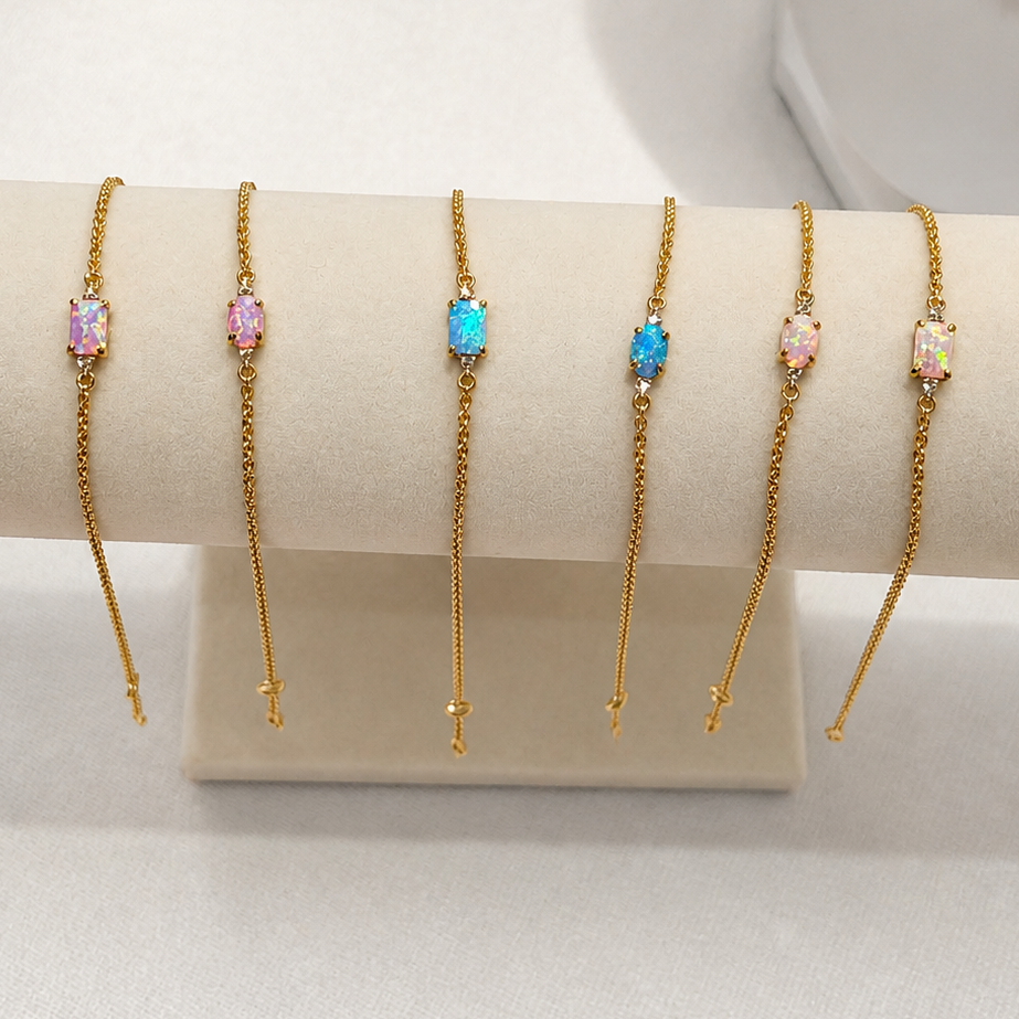 Dainty Paloma Bracelet