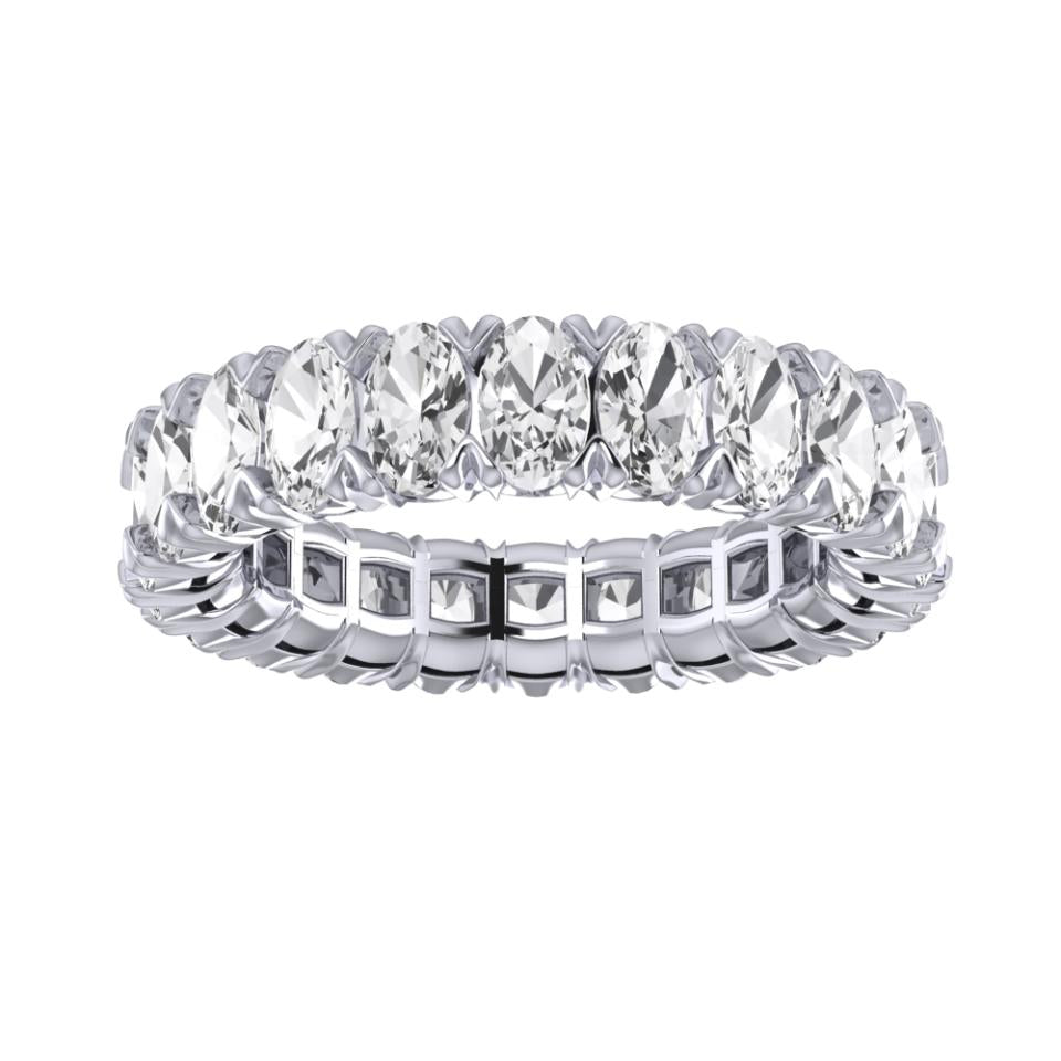 Upright Oval Prong Ring